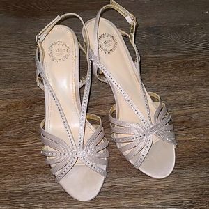 Women's Champagne Dress Sandals Sz 7.5